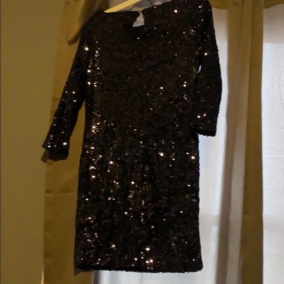 Women’s sequins dress - Picture 3 of 3
